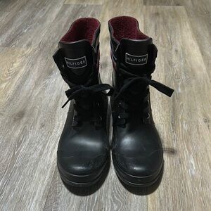 Women's Black Boots - Tommy Hilfiger Black Rain Boots 10M- Great Condition